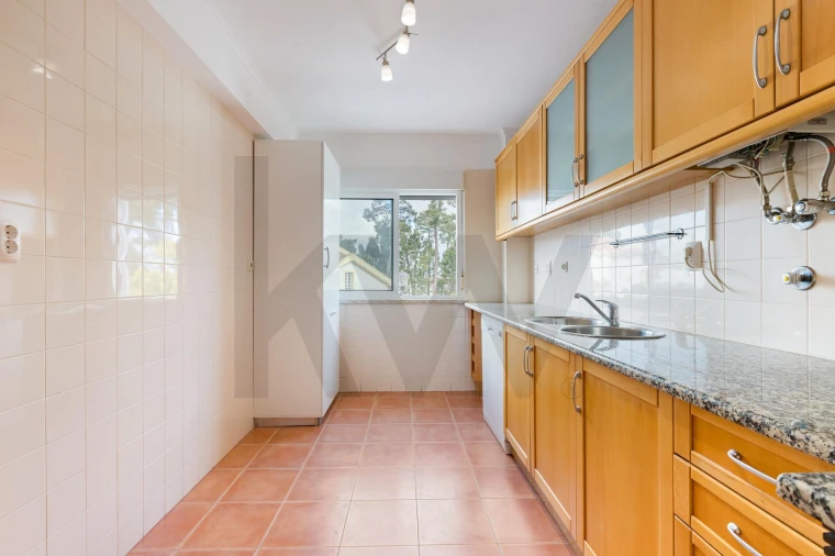 Apartamento T2 para Arrendamento em Azeitão (São Lourenço e São Simão) Foto 13