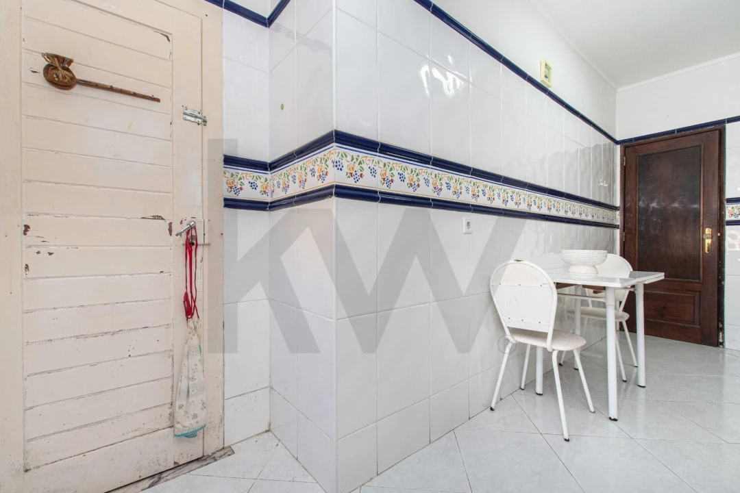 Apartamento T3 para Venda em Vila Franca de Xira Foto 7
