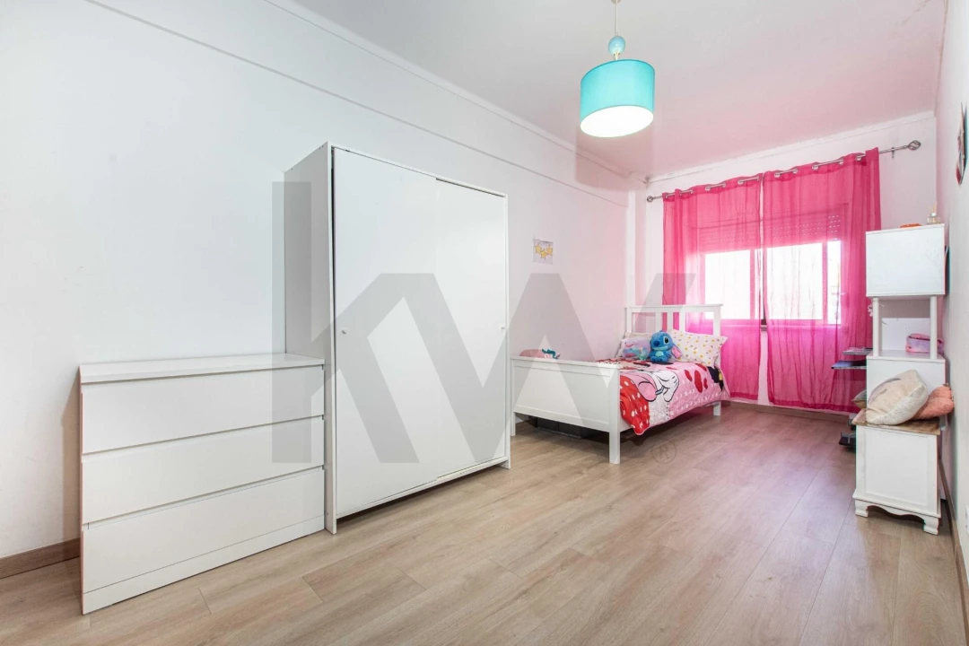 Apartamento T3 para Venda em Vila Franca de Xira Foto 16