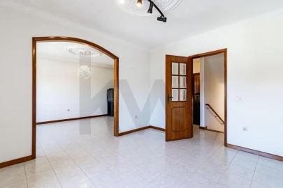 Moradia T3 para Venda em São Miguel do Souto e Mosteirô