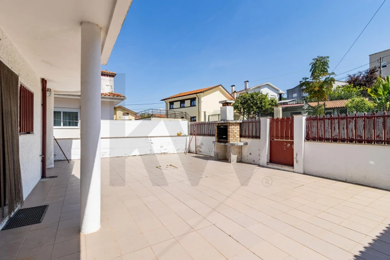 Moradia T3 para Venda em São Miguel do Souto e Mosteirô Foto 33