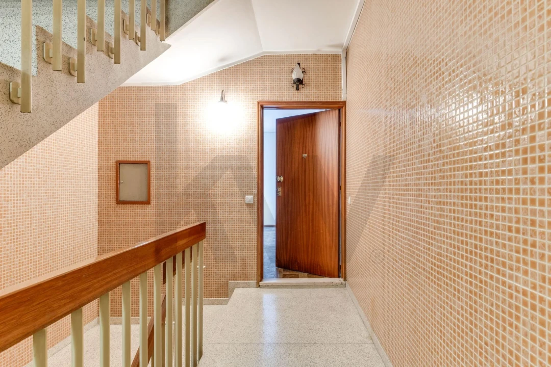 Apartamento T2 para Venda em Bonfim Foto 1