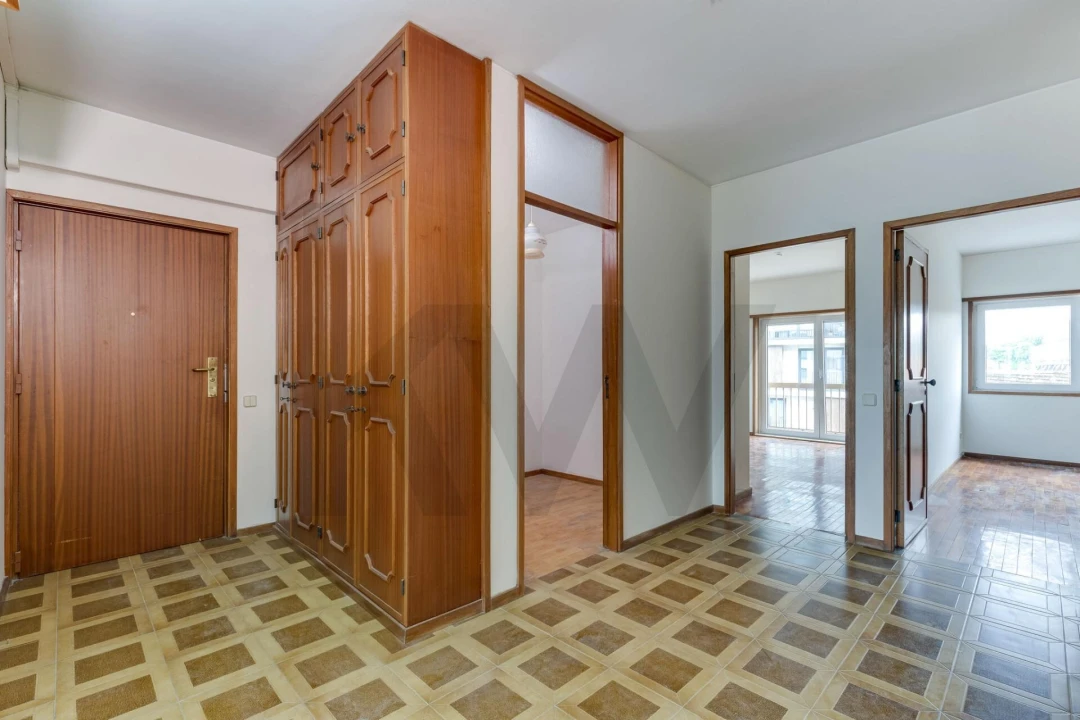 Apartamento T2 para Venda em Bonfim Foto 15