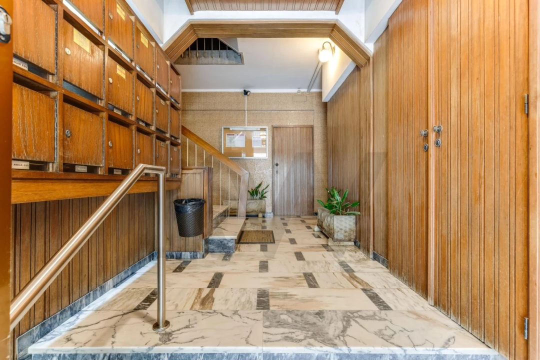 Apartamento T2 para Venda em Bonfim Foto 37