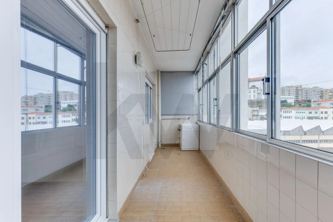 Apartamento T2 para Venda em Bonfim Foto 34