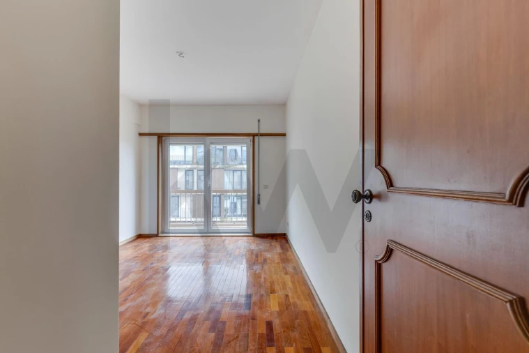 Apartamento T2 para Venda em Bonfim Foto 18