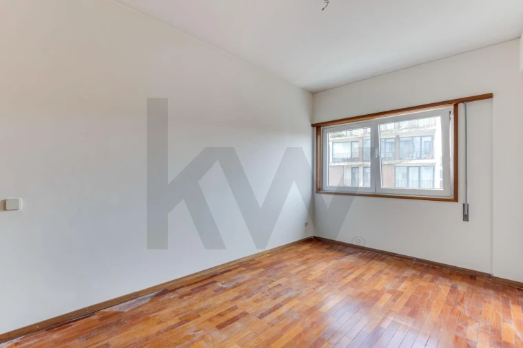 Apartamento T2 para Venda em Bonfim Foto 28