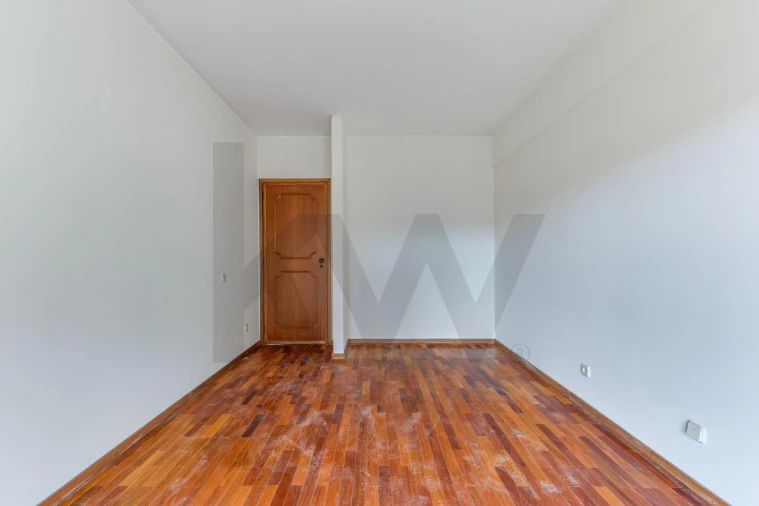 Apartamento T2 para Venda em Bonfim Foto 22