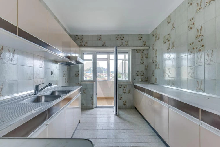 Apartamento T2 para Venda em Bonfim Foto 9