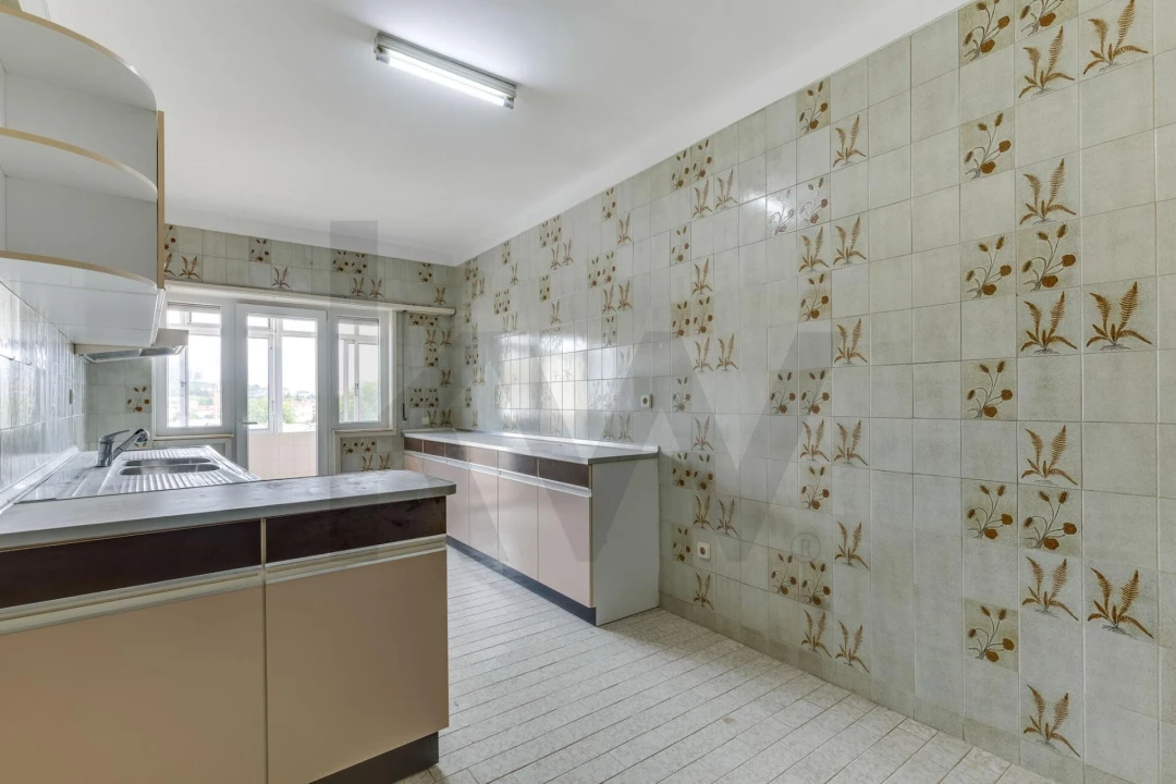 Apartamento T2 para Venda em Bonfim Foto 7