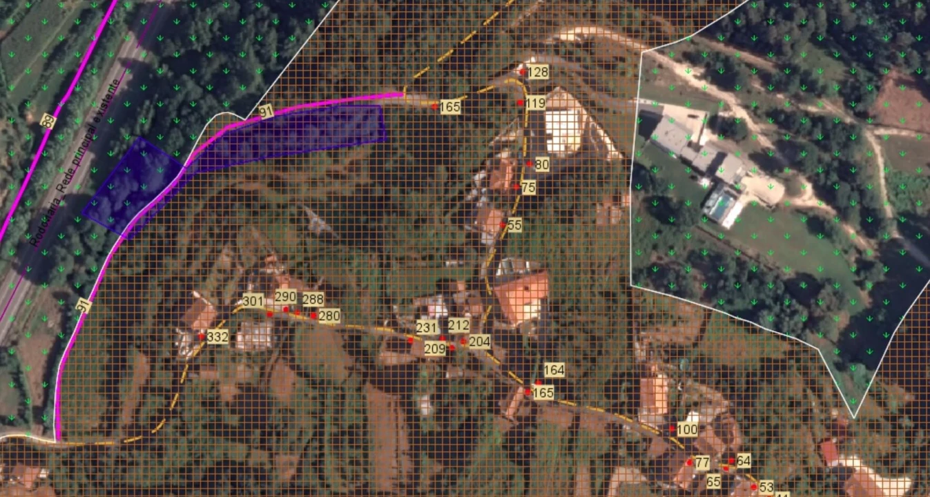Terreno para Venda em O. Azeméis, Riba-Ul, Ul, Macinhata Seixa, Madail Foto 1