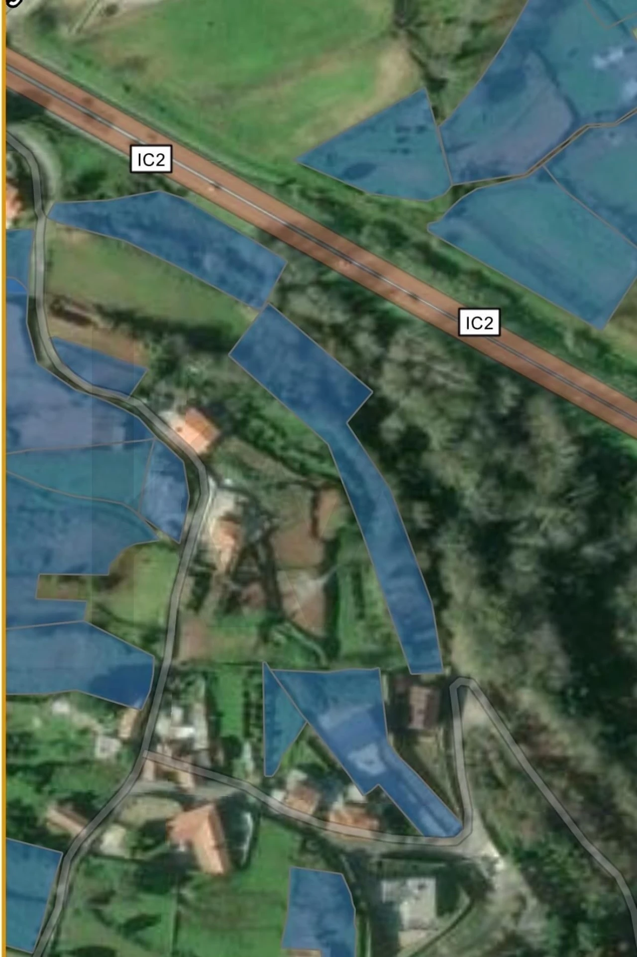 Terreno para Venda em O. Azeméis, Riba-Ul, Ul, Macinhata Seixa, Madail Foto 5