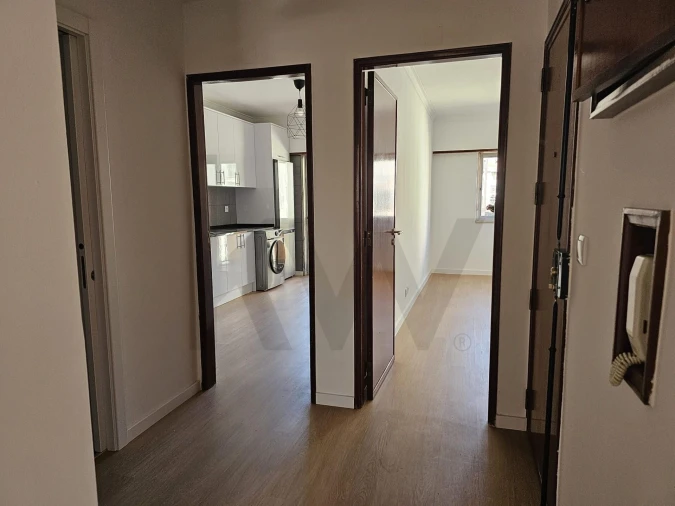 Apartamento T2 para Venda em Cacém e São Marcos Foto 16