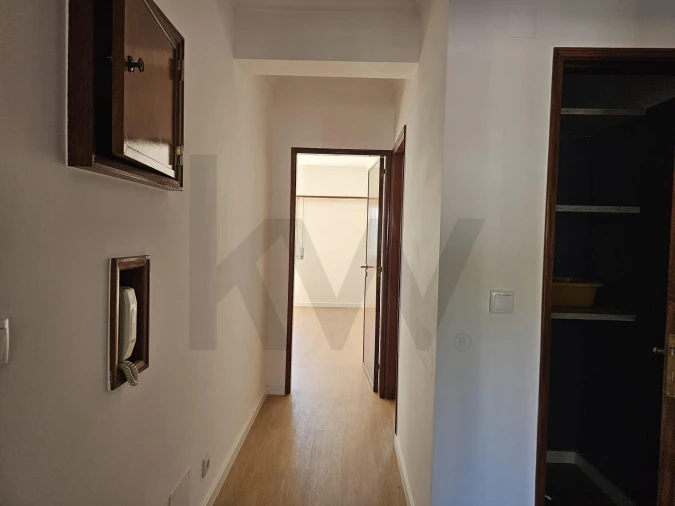 Apartamento T2 para Venda em Cacém e São Marcos Foto 17