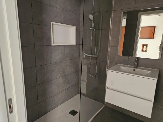 Apartamento T2 para Venda em Cacém e São Marcos Foto 6