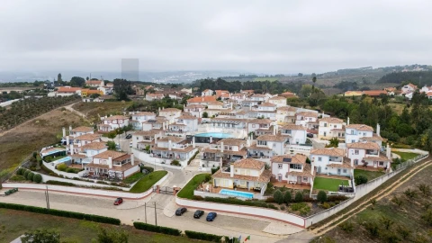 Moradia T4 para Venda em Carvalhal