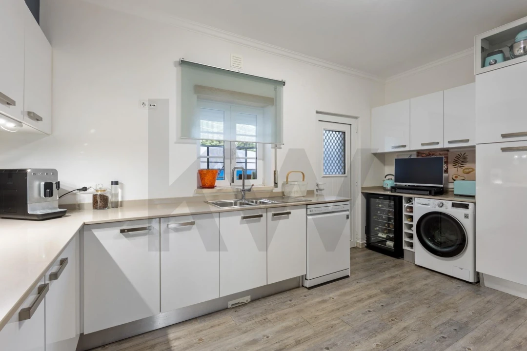 Moradia T4 para Venda em Carvalhal Foto 27