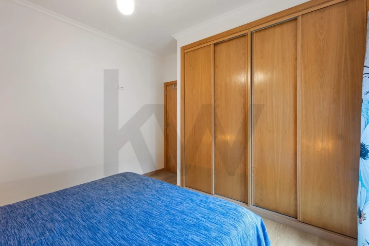 Moradia T4 para Venda em Carvalhal Foto 8