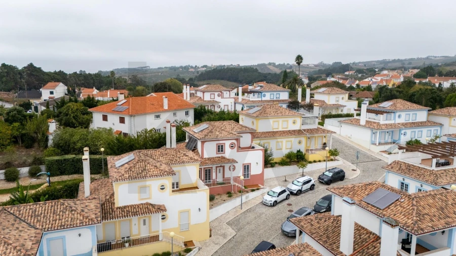 Moradia T4 para Venda em Carvalhal Foto 36