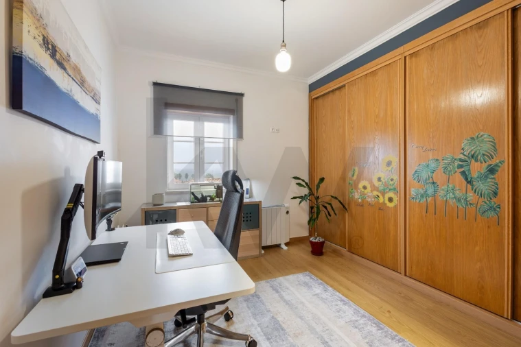 Moradia T4 para Venda em Carvalhal Foto 18