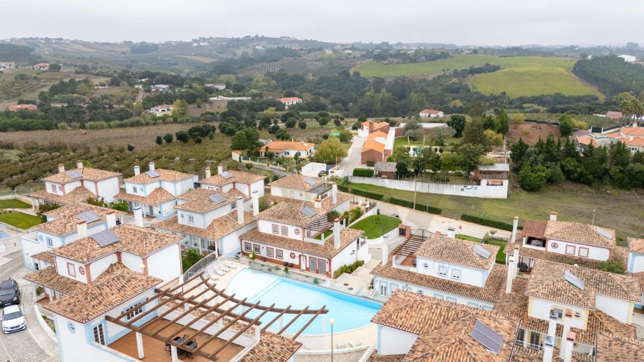 Moradia T4 para Venda em Carvalhal Foto 42