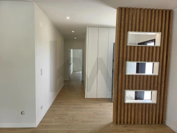 Moradia T4 para Venda em Alhos Vedros