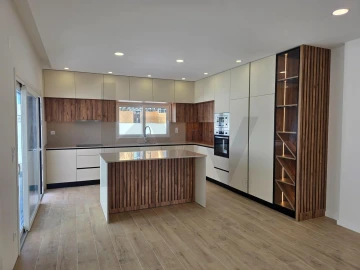 Moradia T4 para Venda em Alhos Vedros