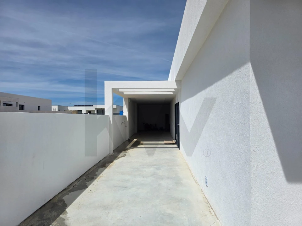 Moradia T4 para Venda em Alhos Vedros Foto 31