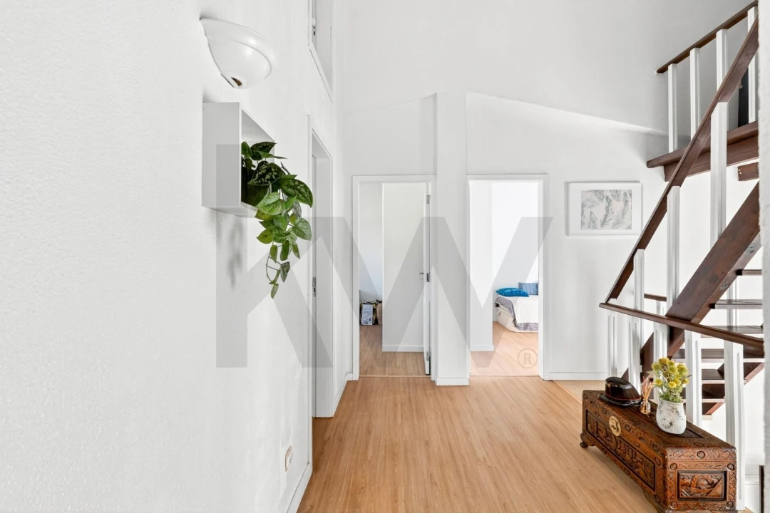 Moradia T4 para Venda em Alcabideche Foto 21