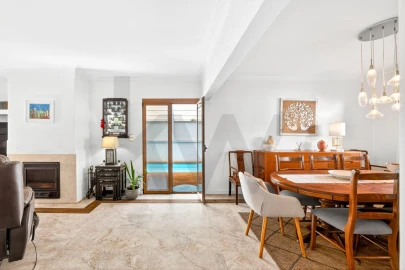 Moradia T4 para Venda em Alcabideche