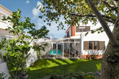 Moradia T4 para Venda em Alcabideche