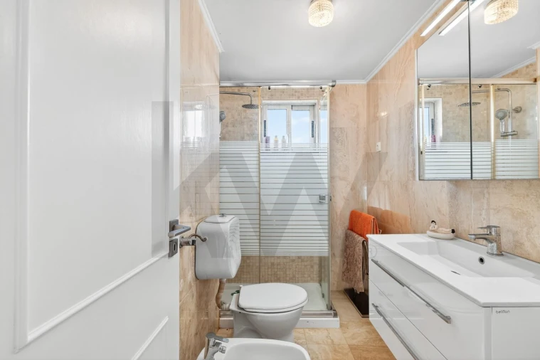 Moradia T4 para Venda em Alcabideche Foto 30