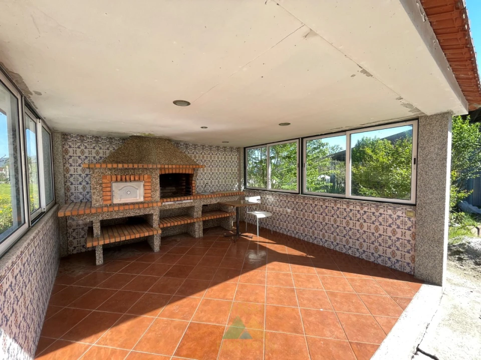 Moradia T6 para Venda em Prozelo Foto 6