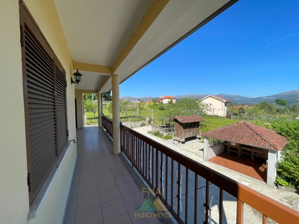 Moradia T6 para Venda em Prozelo Foto 15