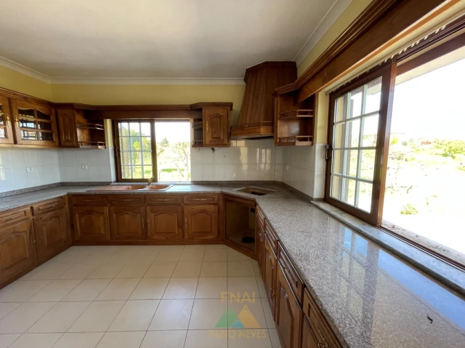Moradia T6 para Venda em Prozelo Foto 26