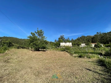 Terreno para Venda em Ponte da Barca, V.N. Muía, Paço Vedro Magalhães