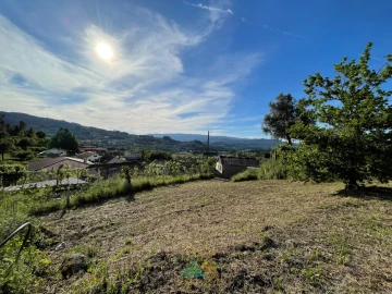 Terreno para Venda em Ponte da Barca, V.N. Muía, Paço Vedro Magalhães