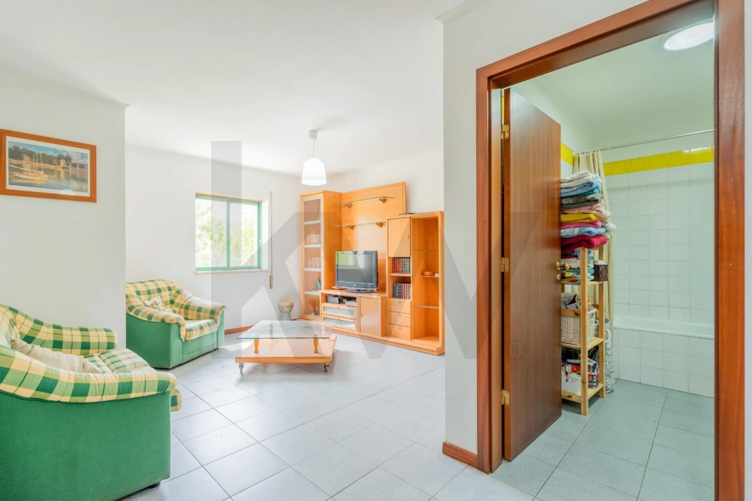 Apartamento T1 para Venda em Olivais Foto 14