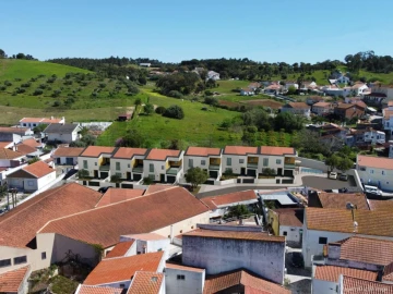 Moradia T3 para Venda em Abrigada e Cabanas de Torres