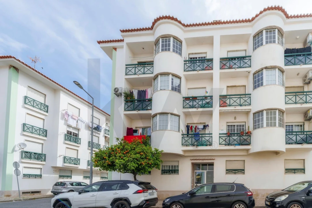 Apartamento T3 para Venda em Vila Real de Santo Antonio Foto 1