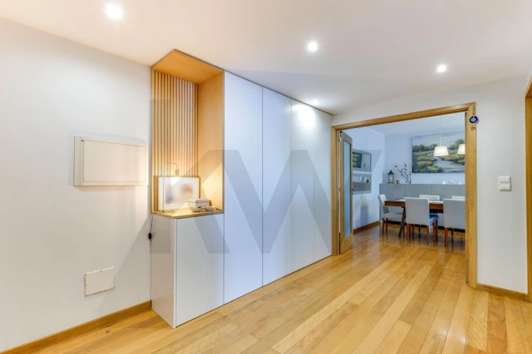 Apartamento T3 para Venda em Moreira Foto 2