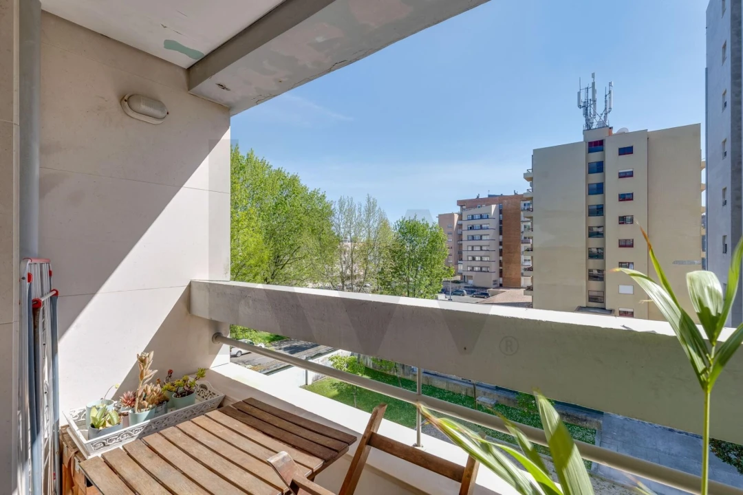 Apartamento T3 para Venda em Moreira Foto 18