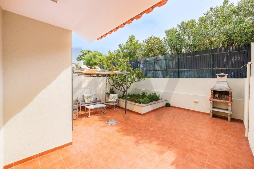 Moradia T3 para Venda em Oeiras e São Julião da Barra, Paço de Arcos e Caxias Foto 13