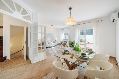 Moradia T3 para Venda em Oeiras e São Julião da Barra, Paço de Arcos e Caxias