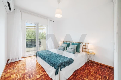 Moradia T3 para Venda em Oeiras e São Julião da Barra, Paço de Arcos e Caxias