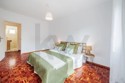 Moradia T3 para Venda em Oeiras e São Julião da Barra, Paço de Arcos e Caxias