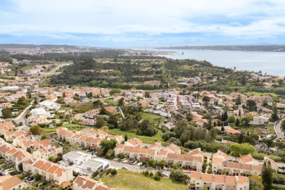 Moradia T3 para Venda em Oeiras e São Julião da Barra, Paço de Arcos e Caxias