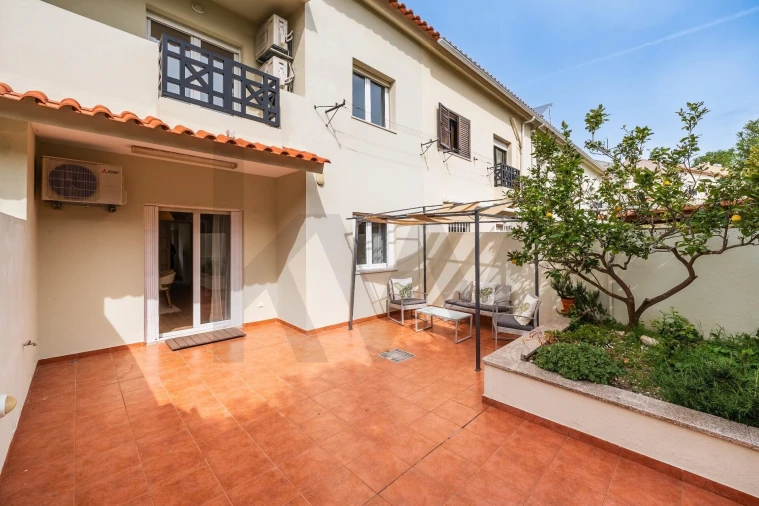 Moradia T3 para Venda em Oeiras e São Julião da Barra, Paço de Arcos e Caxias Foto 14