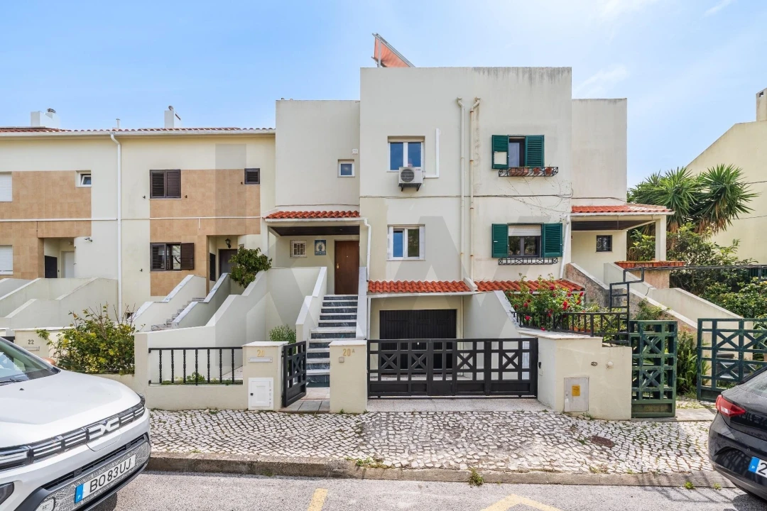 Moradia T3 para Venda em Oeiras e São Julião da Barra, Paço de Arcos e Caxias Foto 1