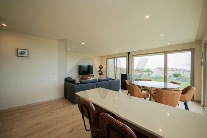 Apartamento T2 para Venda em Lourinhã e Atalaia